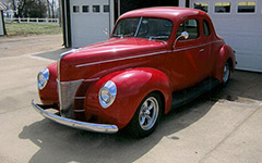 1940 Ford DeLuxe Sedan Coupe 